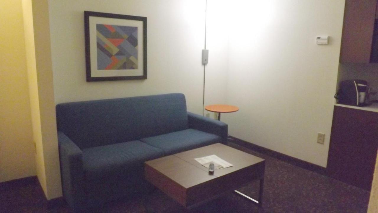 Holiday Inn Express & Suites Dyersburg By Ihg Zewnętrze zdjęcie