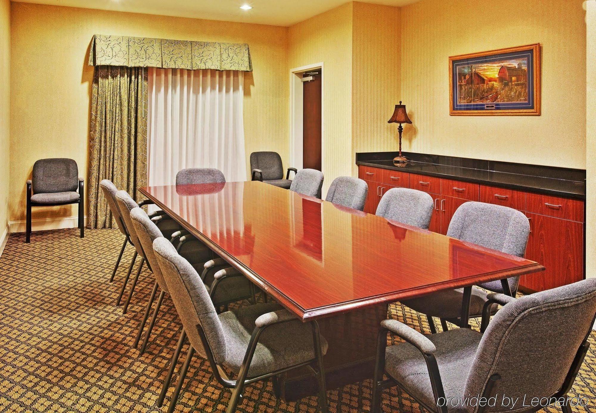 Holiday Inn Express & Suites Dyersburg By Ihg Udogodnienia zdjęcie